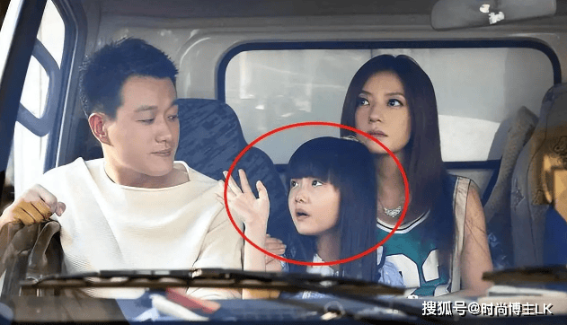 赵薇“女儿”因长得太好看！被全网禁止整容，如今16岁变化太大！