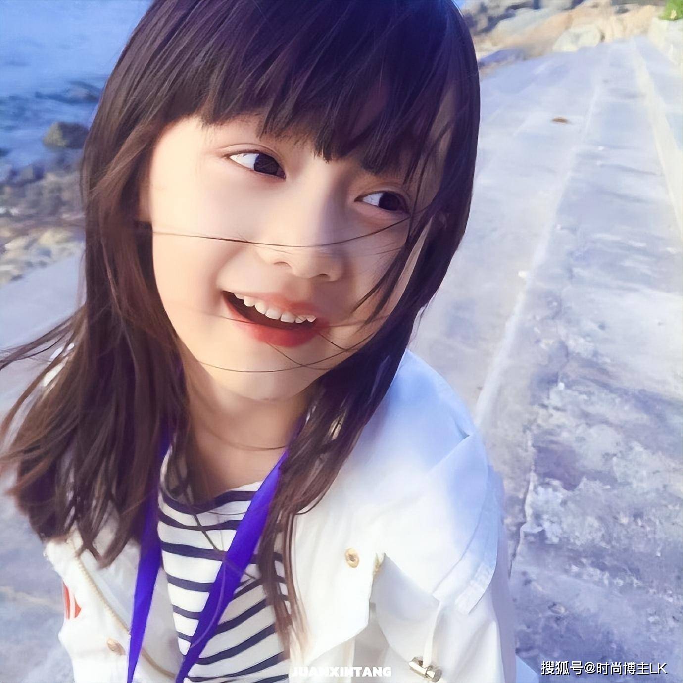 赵薇“女儿”因长得太好看！被全网禁止整容，如今16岁变化太大！