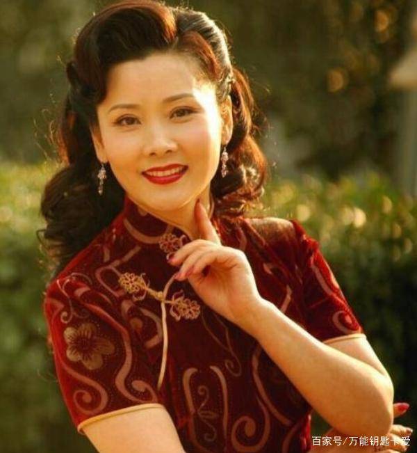 因长相太美无人敢追，父亲因她终身不娶，她的魅力到底有多大？