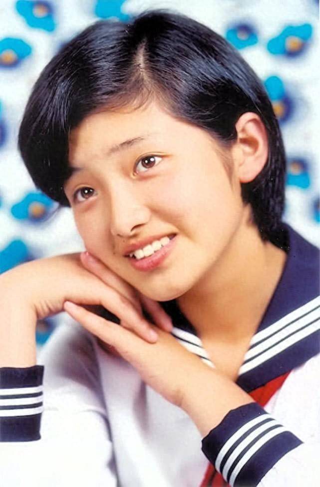 山口百惠与三浦友和：郎才女貌比翼齐飞，羡慕那时的爱情和婚姻